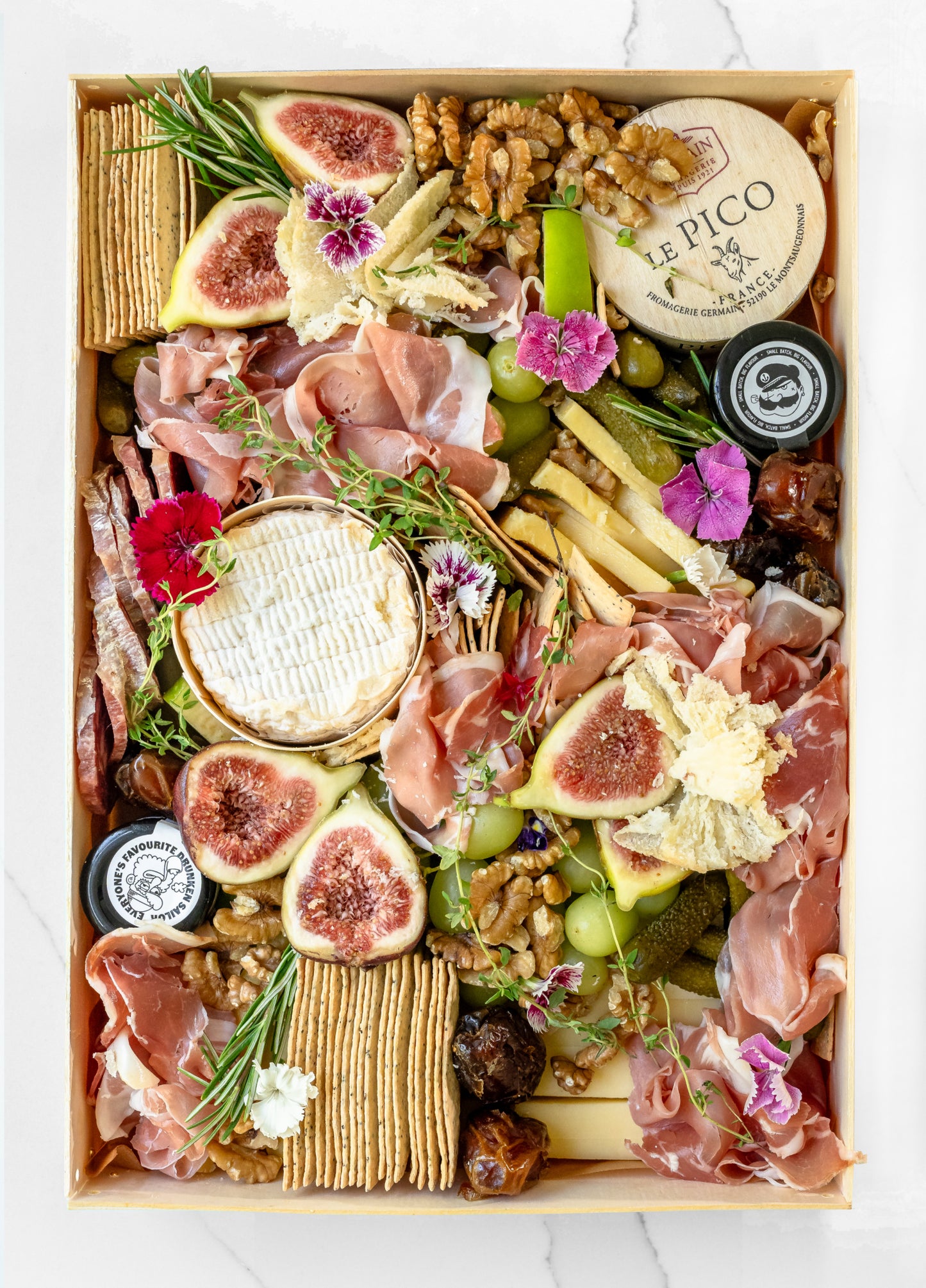 French Cheese & Charcuterie Box 8pp